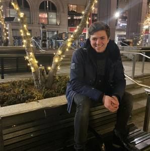 Meet your Posher, Nicholas